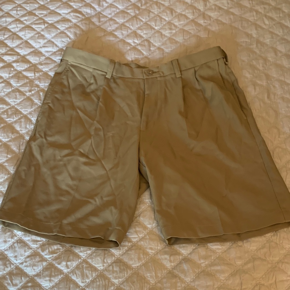 Men's Tan Flat Front Shorts